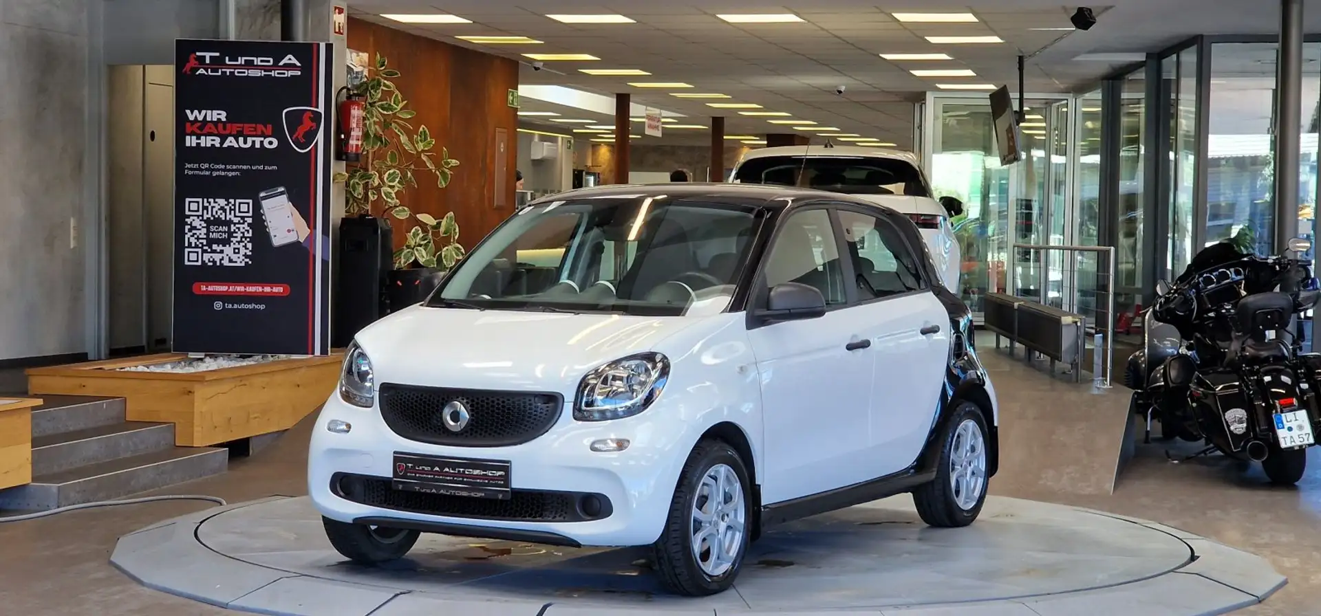 smart forFour *Tempomat*USB* Weiß - 1