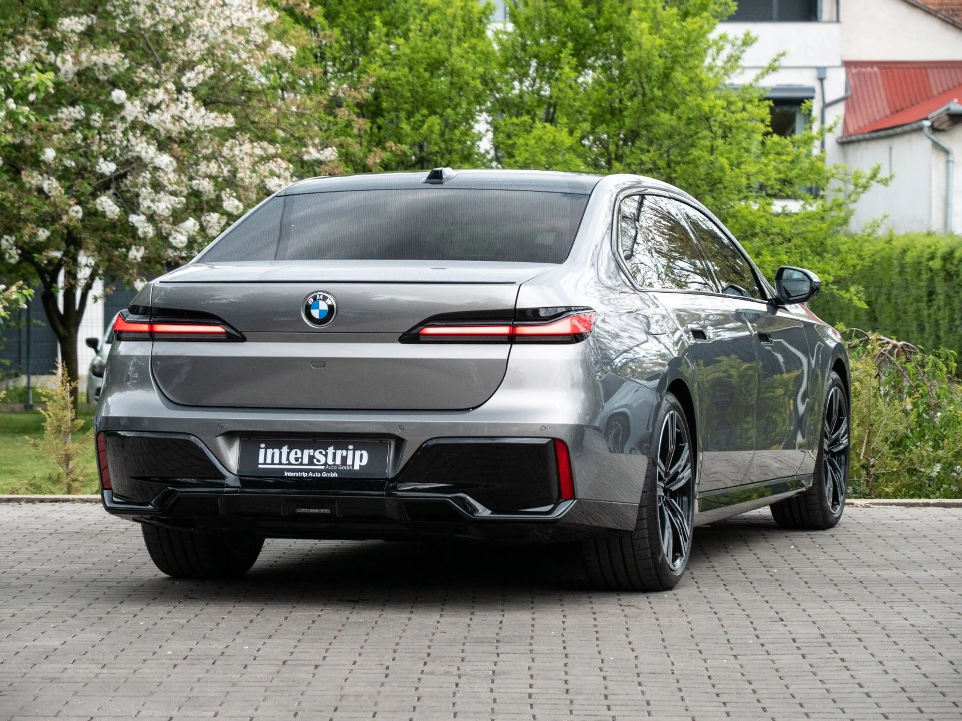 BMW 740 d M SPORT.MASSAGE.DR.ASS.PRO.SKY.5/100 — photo 6