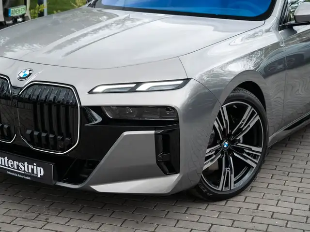 BMW M view 7
