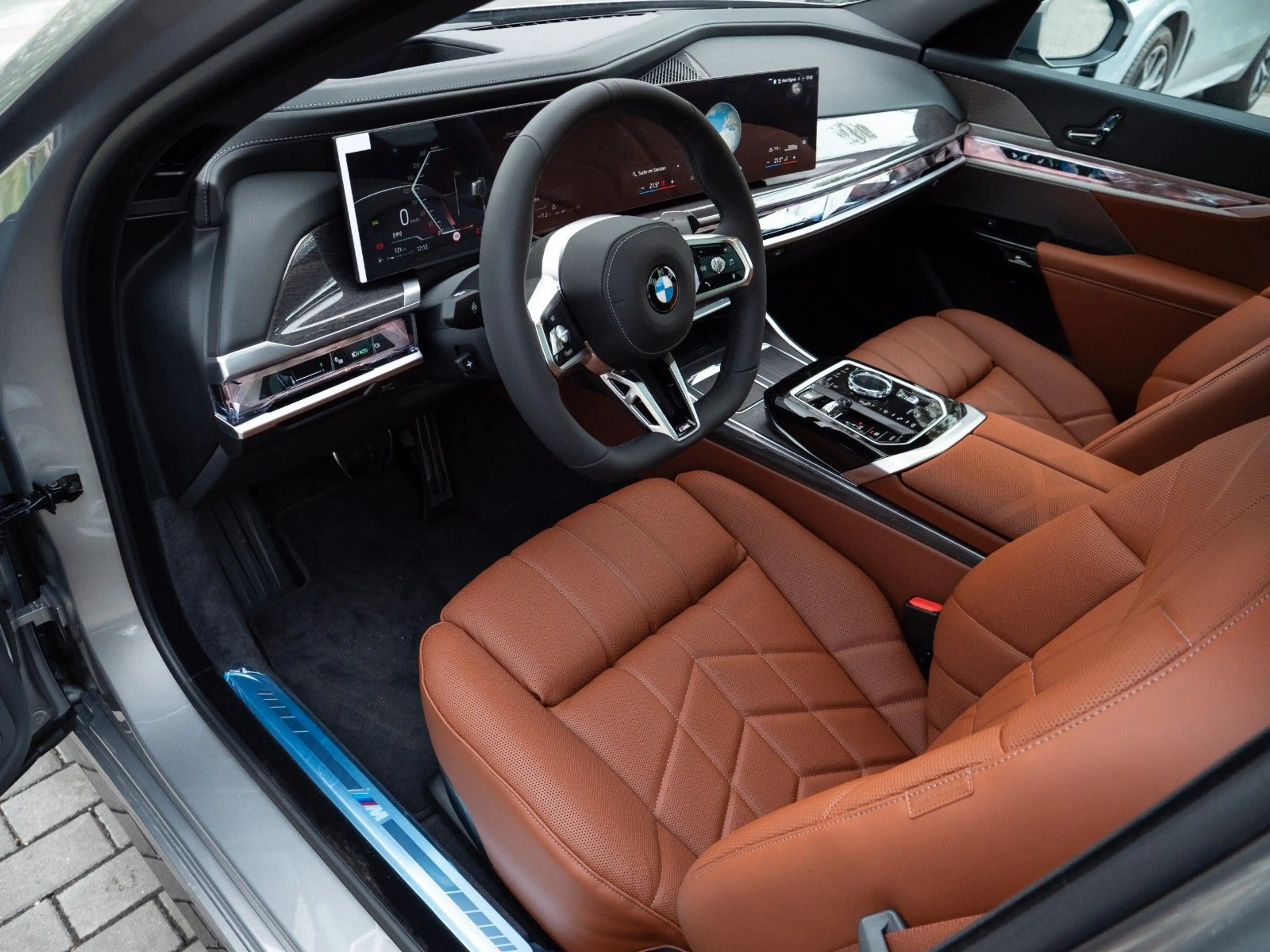 BMW 740 d M SPORT.MASSAGE.DR.ASS.PRO.SKY.5/100 — photo 11