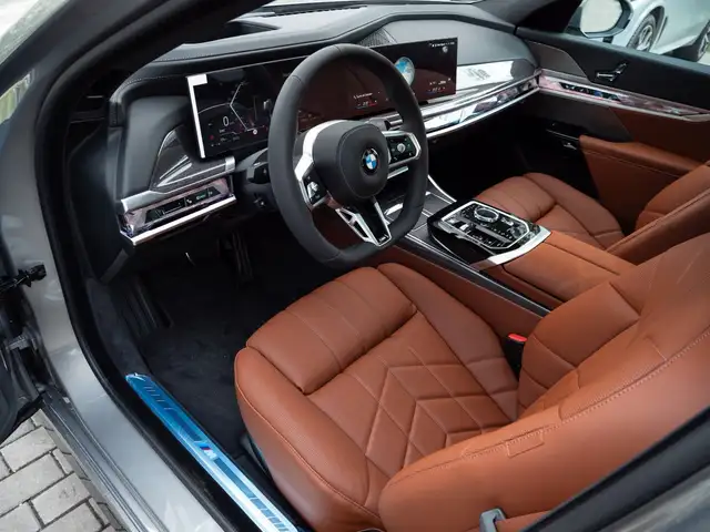BMW M view 11