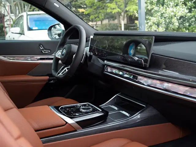 BMW M view 15