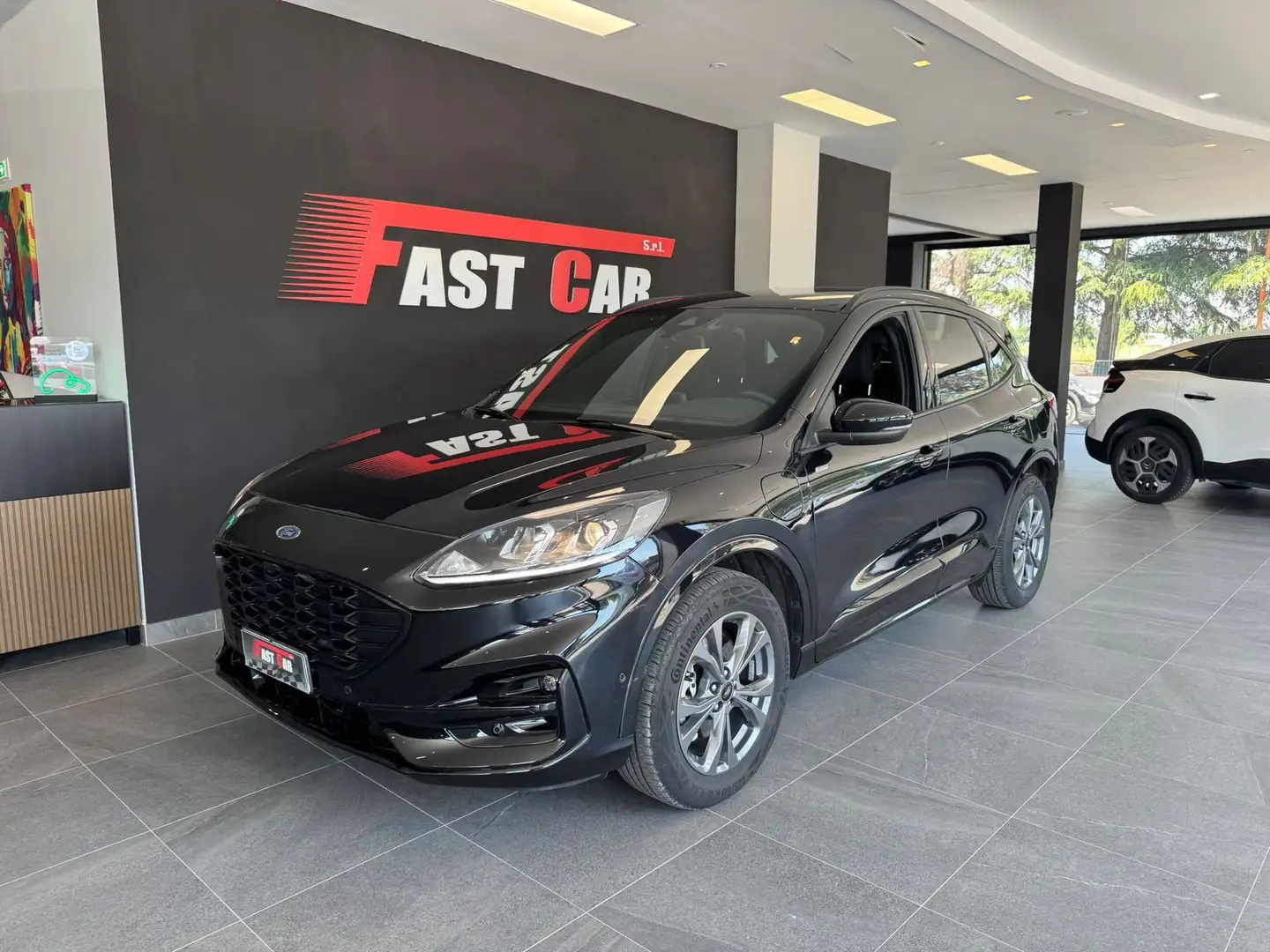 Ford Kuga 2.5 Plug In Hybrid 225 CV CVT 2WD ST-Line Nero - 1
