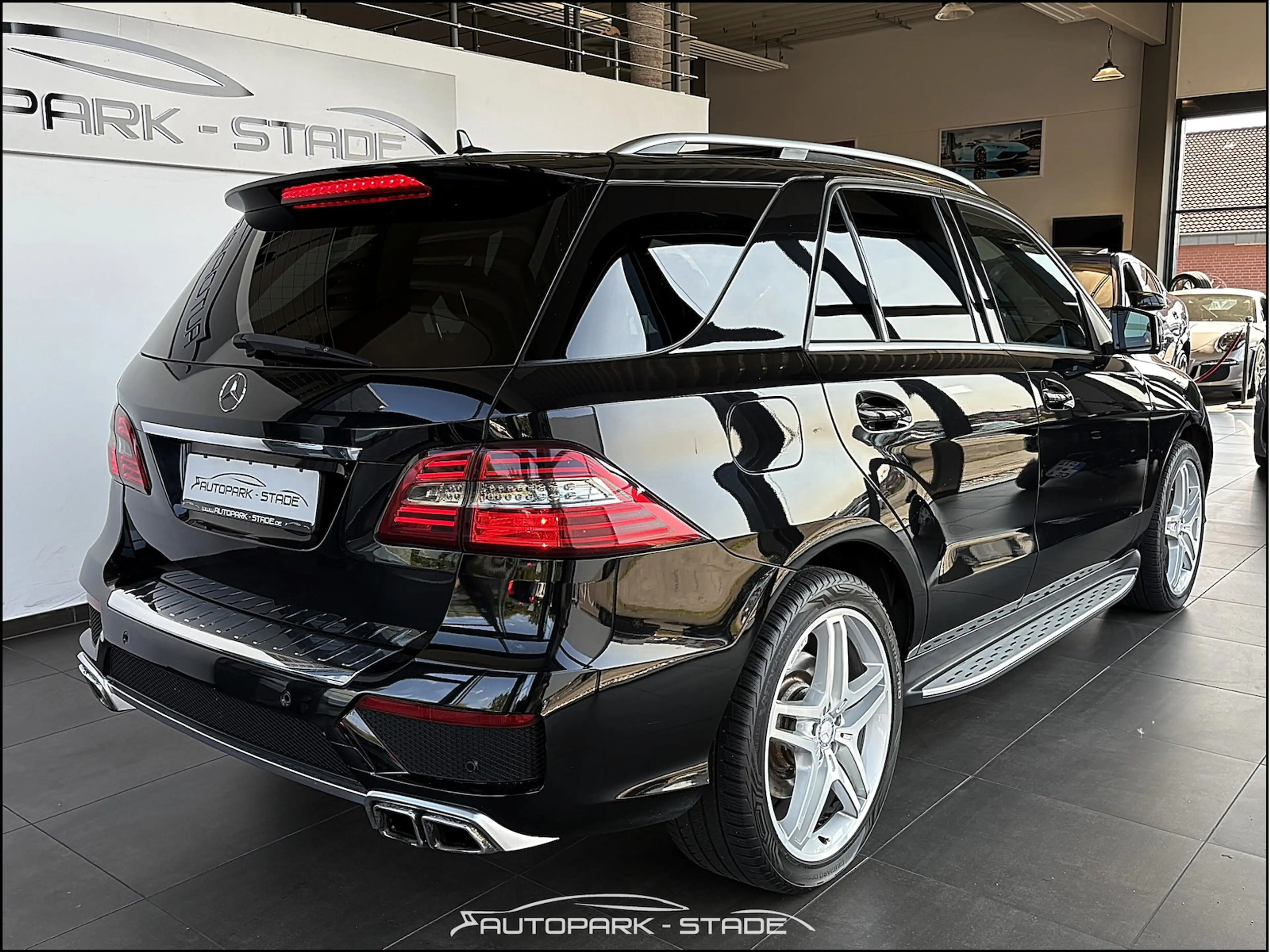 Mercedes-Benz ML 500 BlueEfficiency 4Matic — photo 8