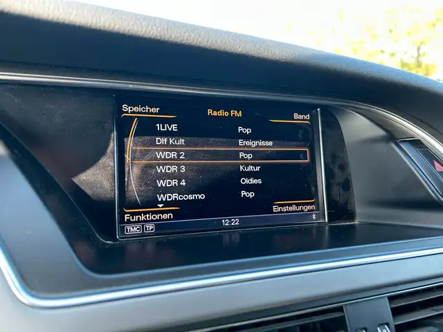 Audi A4 view 30