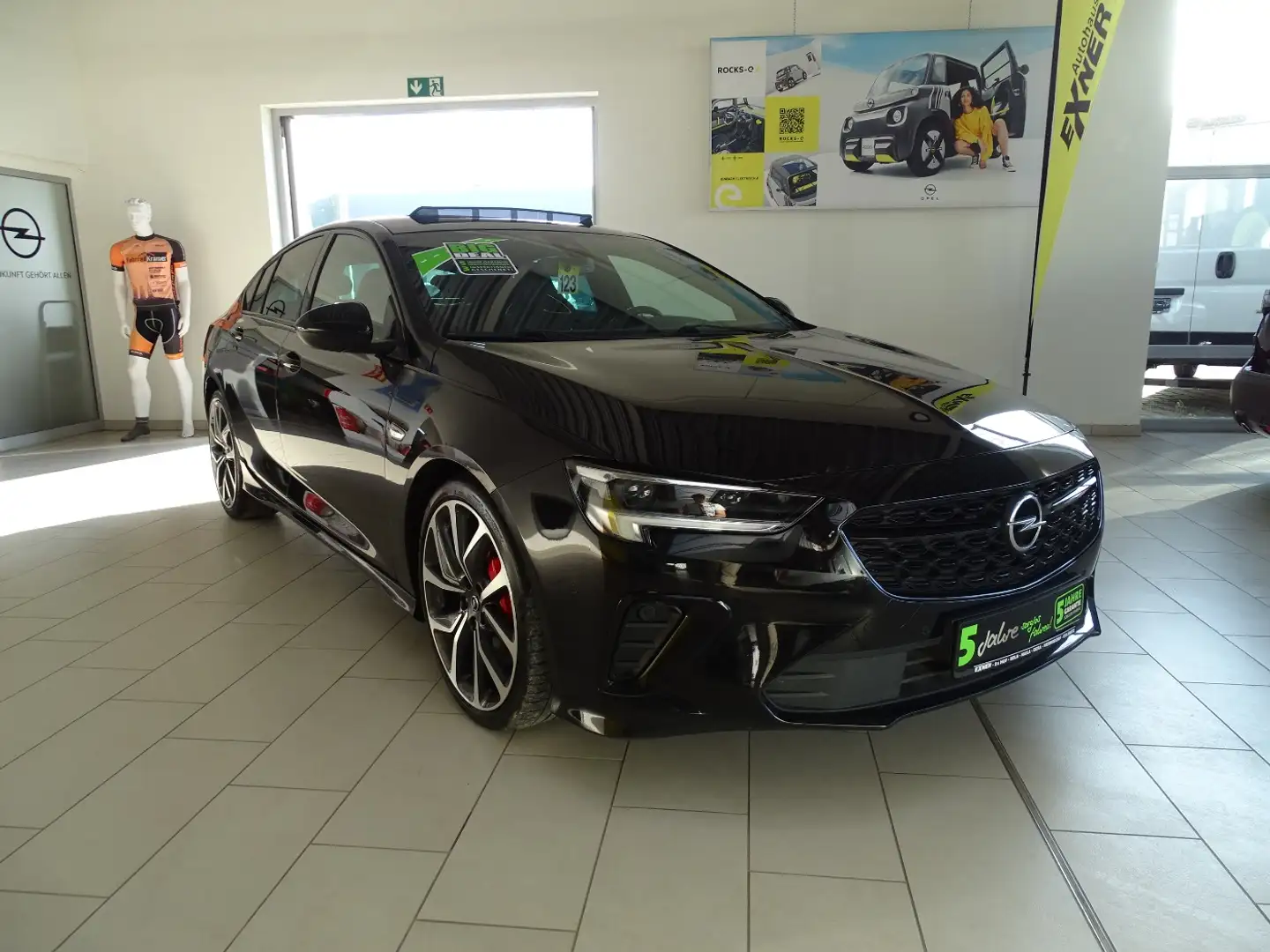 Opel Insignia B Grand Sport 2.0SHT 4x4 GSi LED+Navi Чёрный - 2