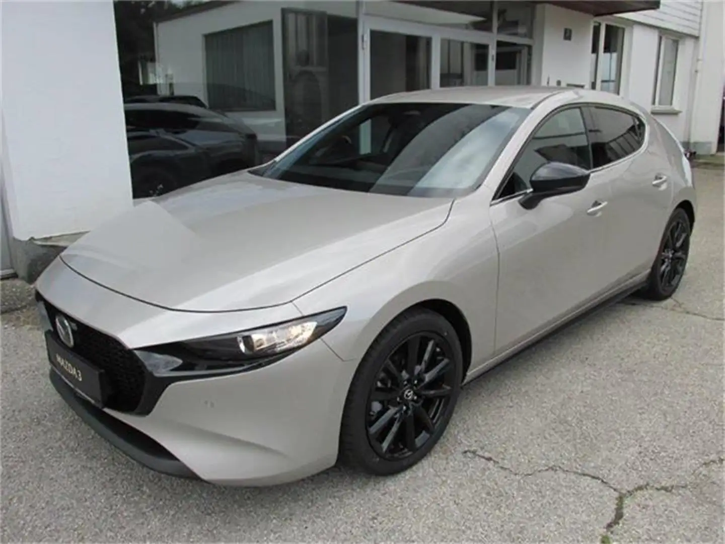 Mazda 2 05 3 5HB .5L e-SKYACTIV G 140ps 6MT WD NA - 1