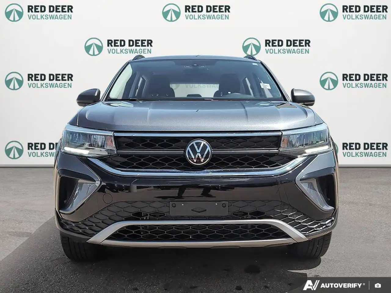 Volkswagen Taos снимка Volkswagen Taos