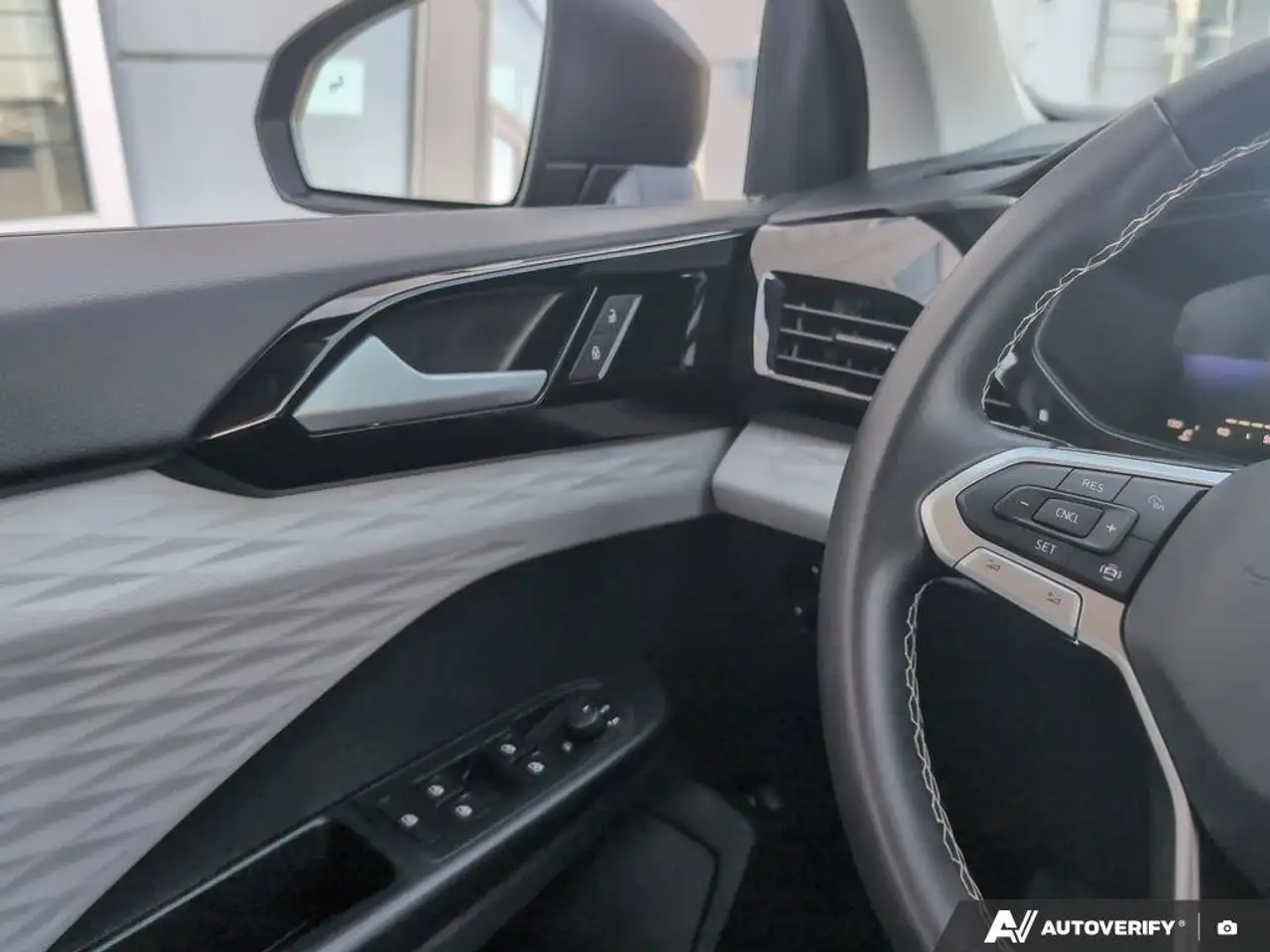 Volkswagen Taos снимка Volkswagen Taos