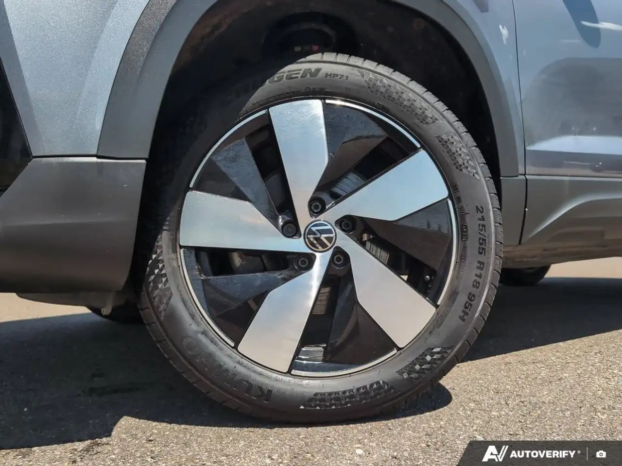 Volkswagen Taos снимка Volkswagen Taos