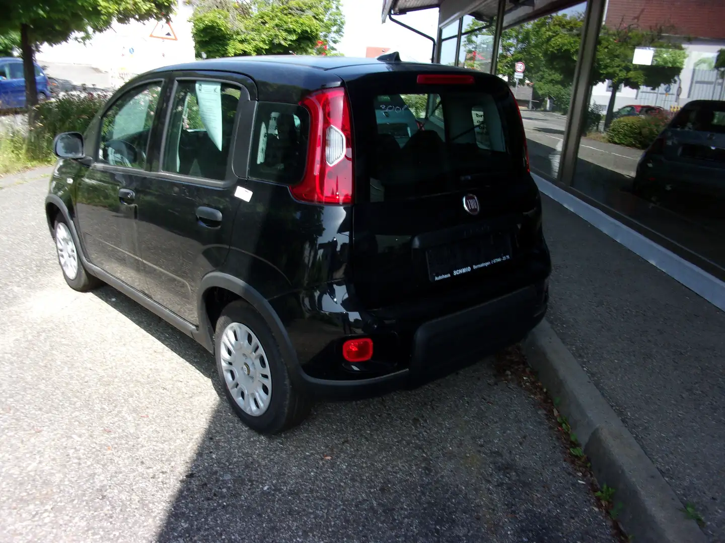 Fiat Panda Pandina 1.0 GSE Hybrid Schwarz - 2