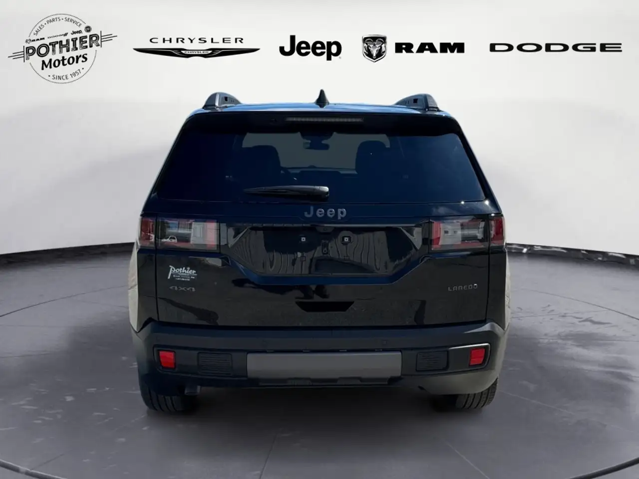 Jeep Cherokee снимка Jeep Cherokee