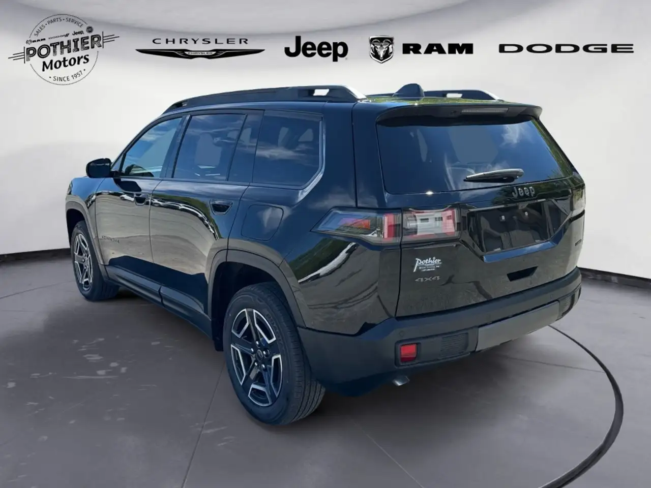 Jeep Cherokee снимка Jeep Cherokee