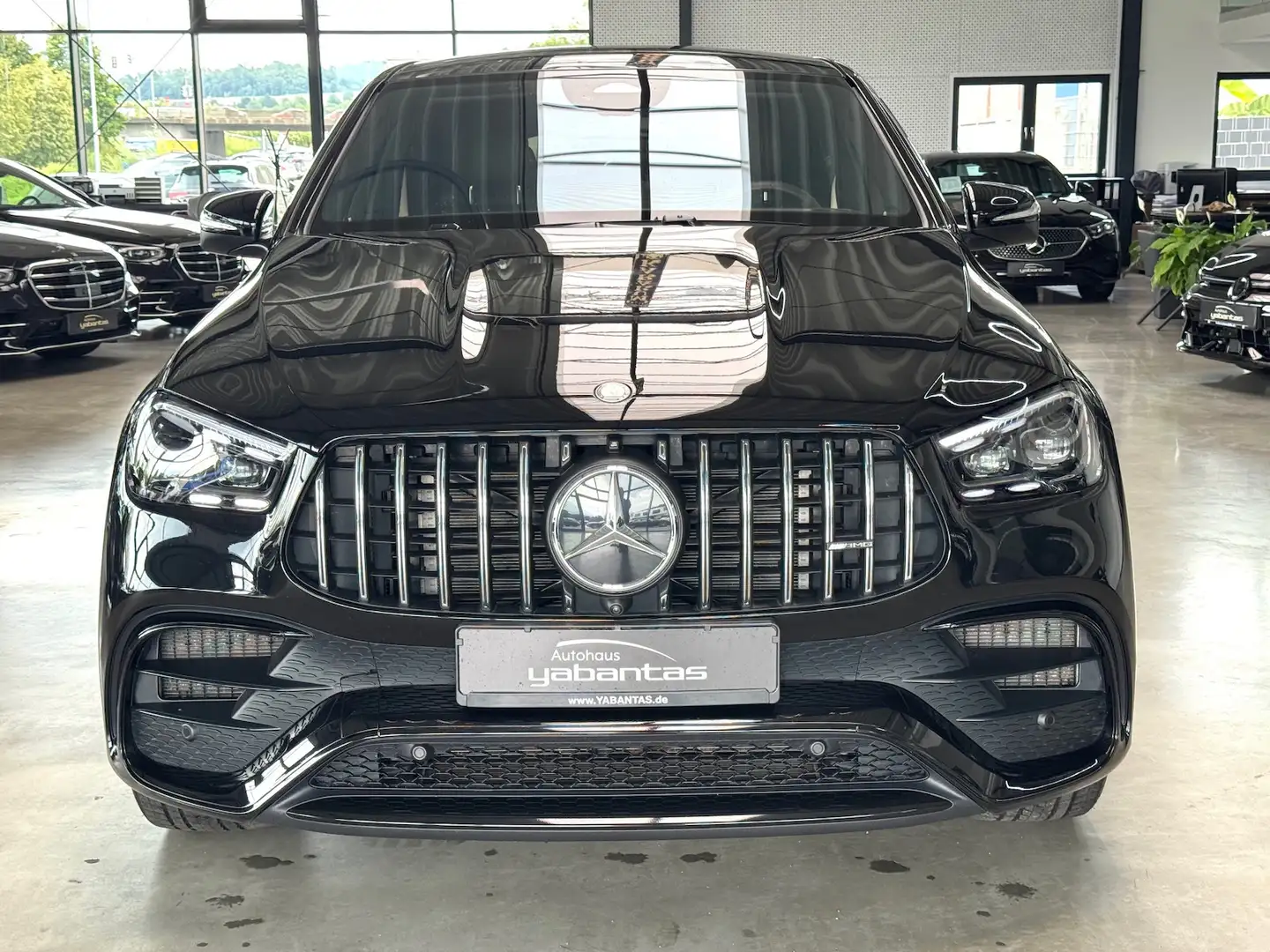 Mercedes-Benz GLE 63 AMG 4M+ Coupe Pano AIRMATIC DISTRONIC Pro 360°-K Memor Schwarz - 2
