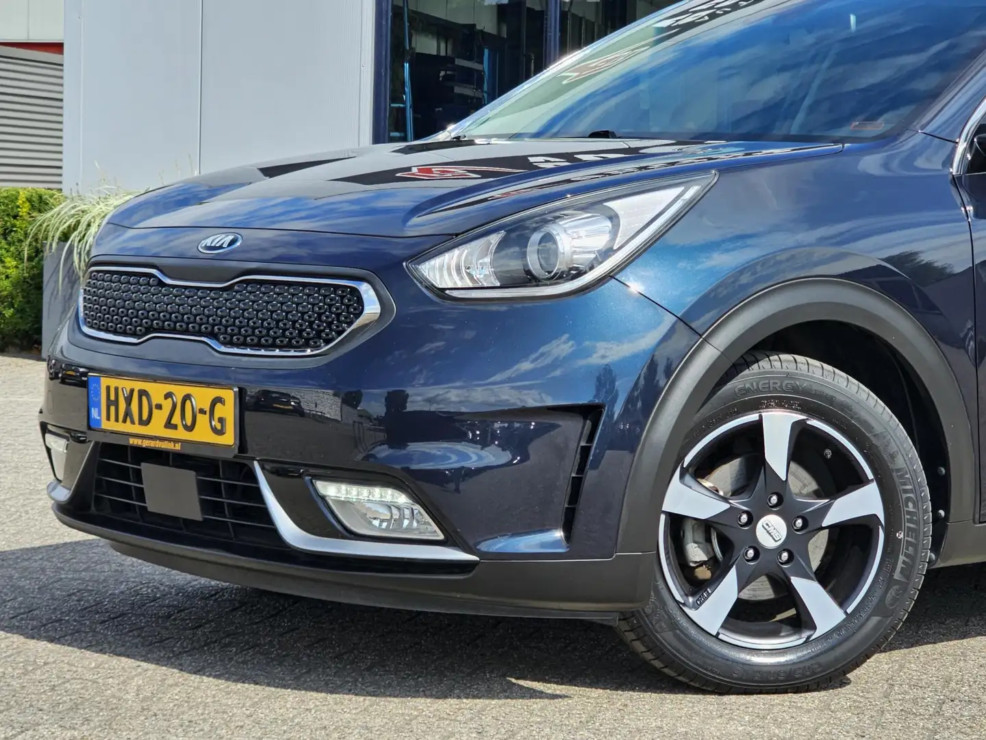 Kia Niro 1.6 Hybrid BusinessLine ADAPTIVE KEYLESS CAMERA Blau - 2