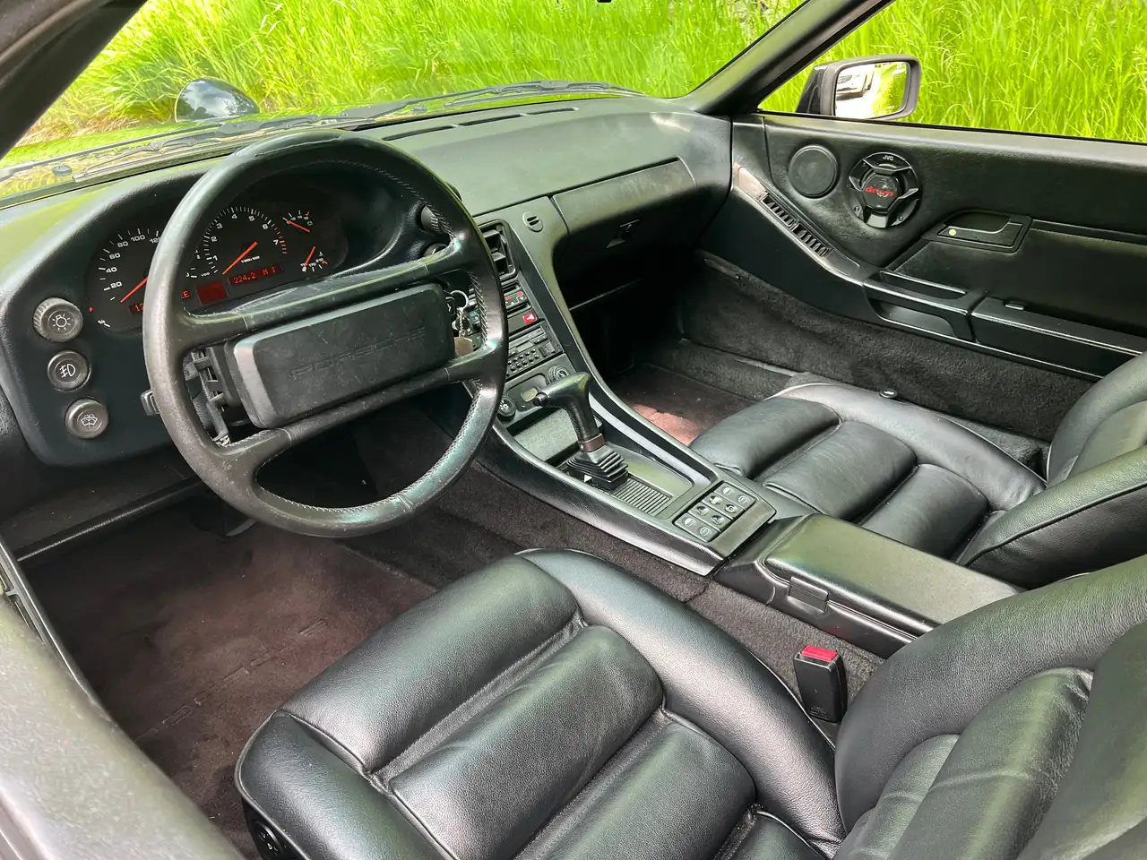 Porsche 928 photo Porsche 928