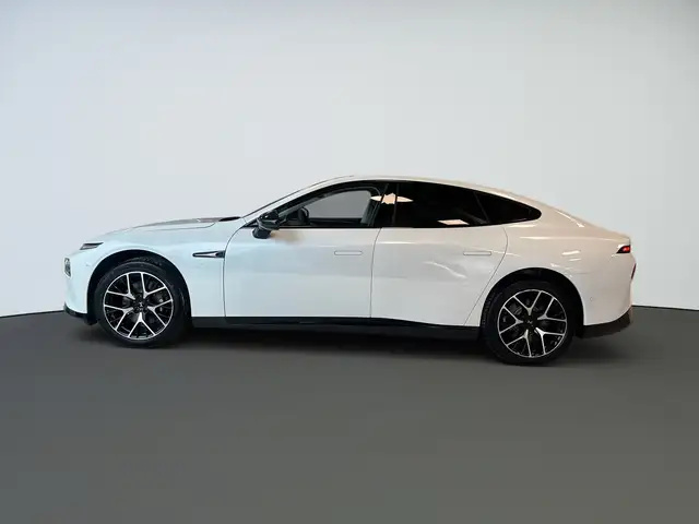 Xpeng P7 Performance Ansicht 8