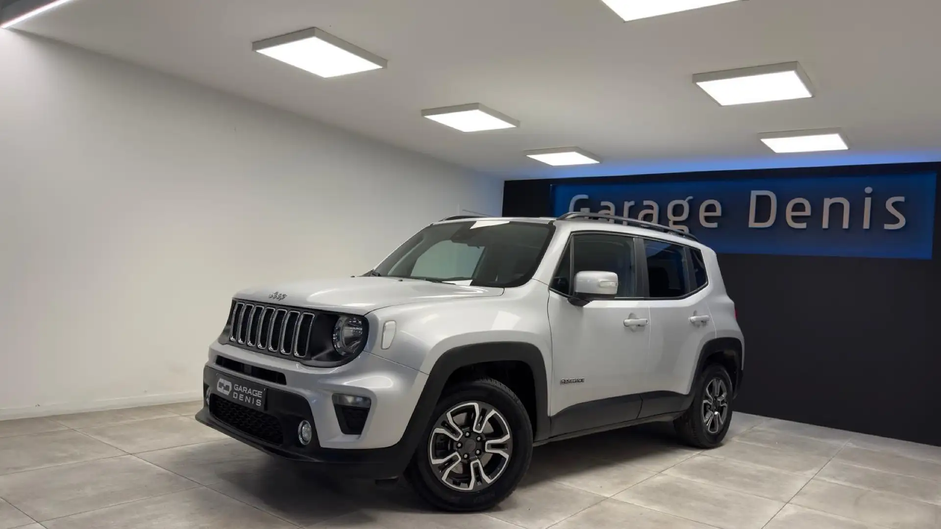 Jeep Renegade 1.6 MJD  **GPS**CLIM-AUTO**GARANTIE 12MOIS** Grijs - 1