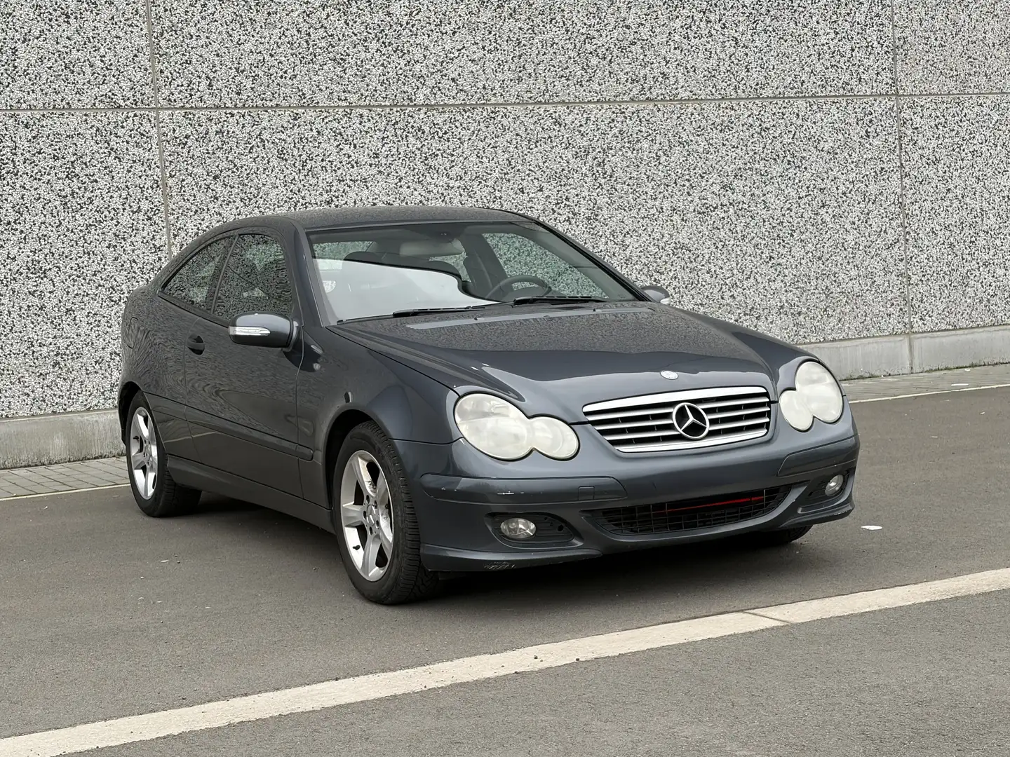 Mercedes-Benz C 200 CDI Coupe Sport Evolution Серый - 2