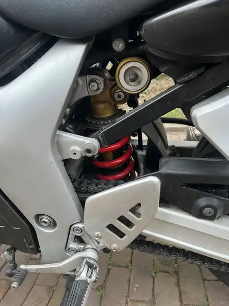 Suzuki SV 650 - foto 8