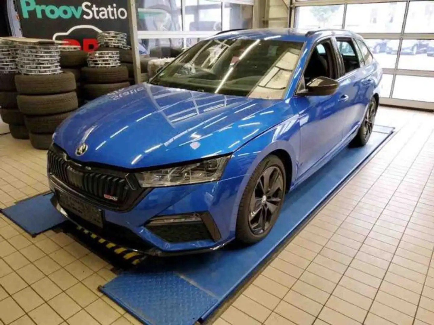 Skoda Octavia Combi RS 2.0 TDI DSG Navi HUD Matrix ACC Blau - 2