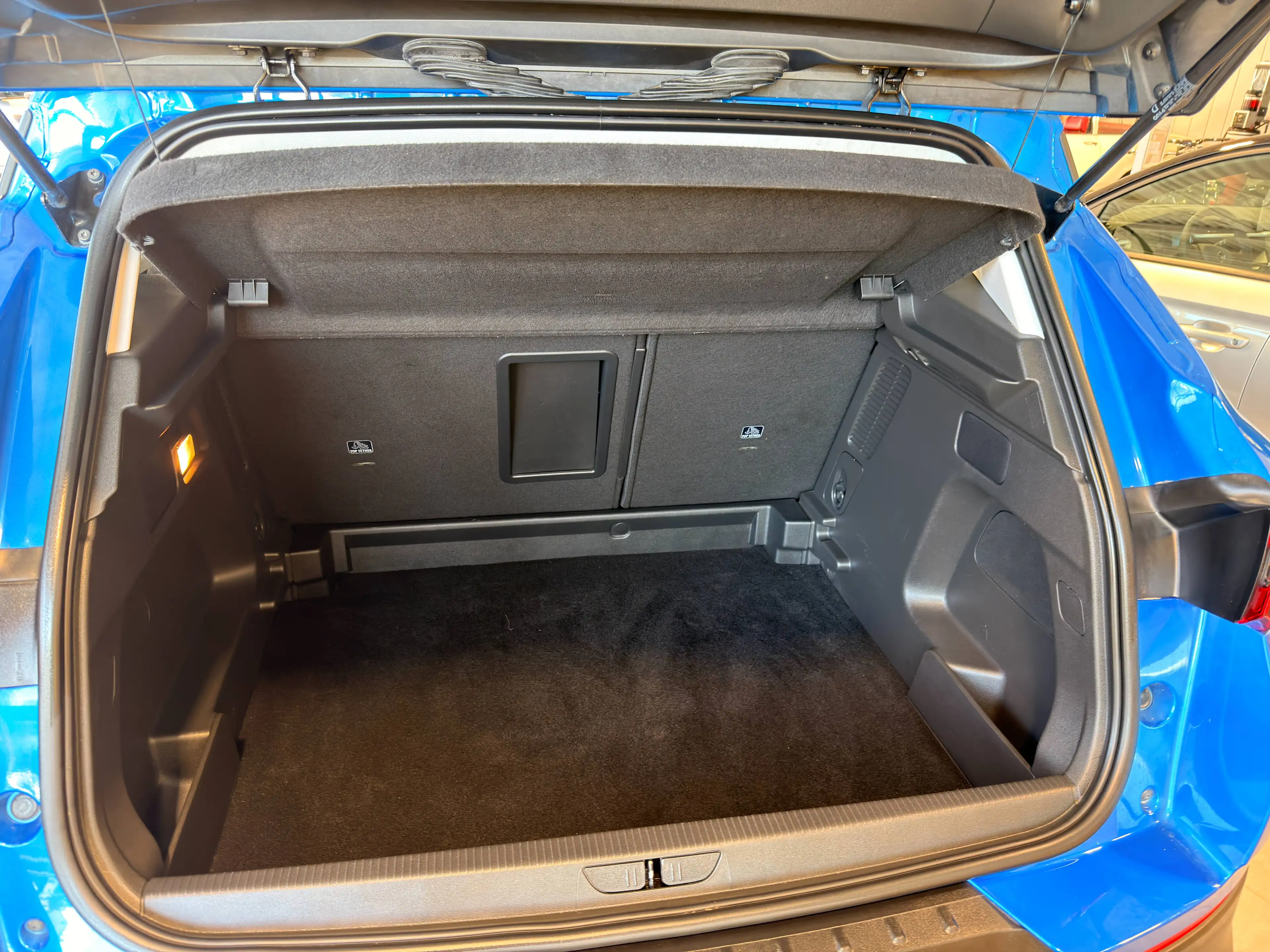 Opel Grandland X LED,Rückfahrkamera,Carplay.Sitz+Lenkradheizung,Alufelgen,PDC,USB! — photo 13
