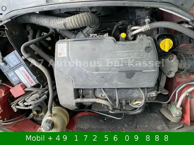 Renault Clio view 15