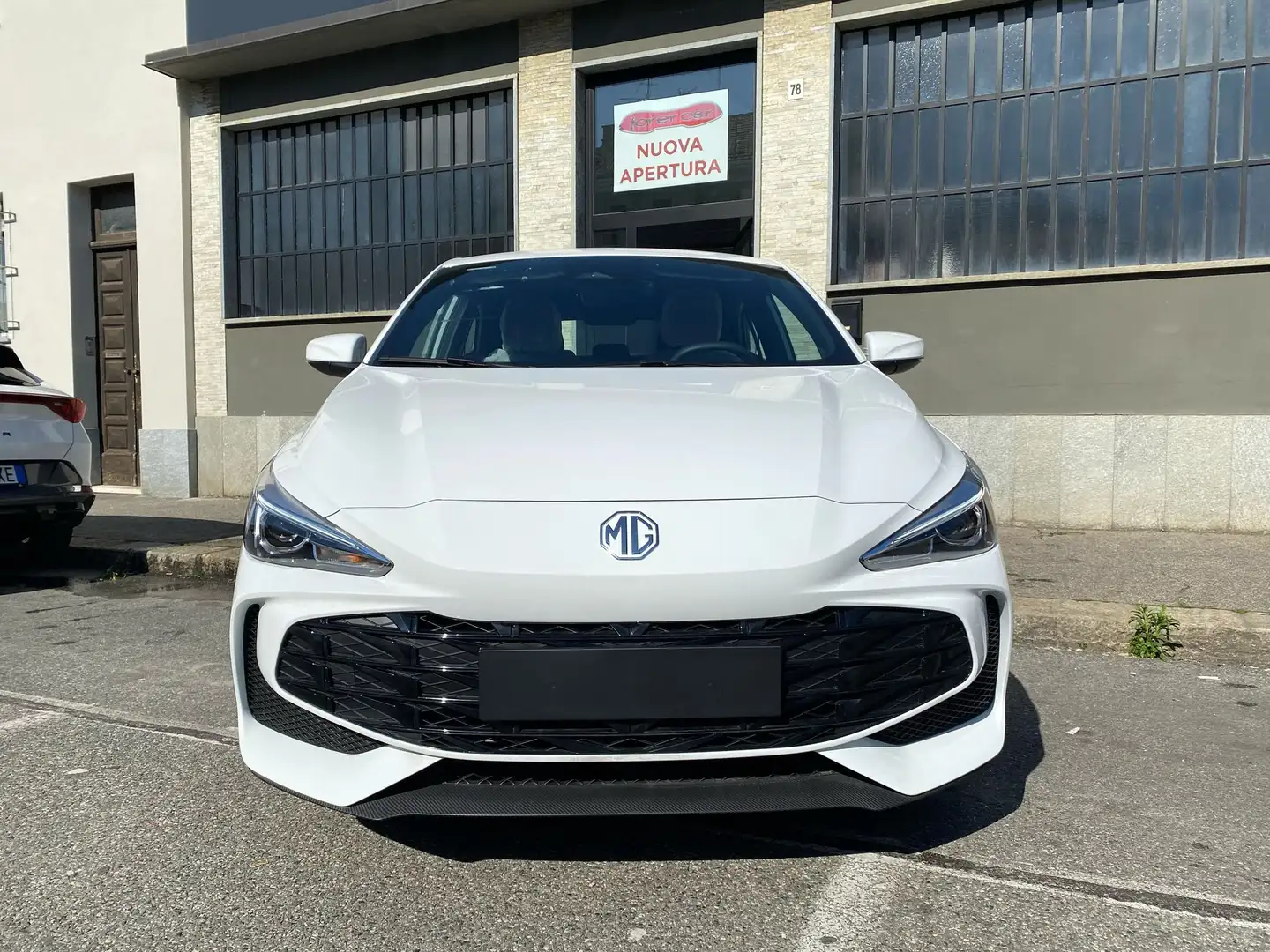 MG MG3 1.5 hybrid+ Comfort auto Bianco - 2