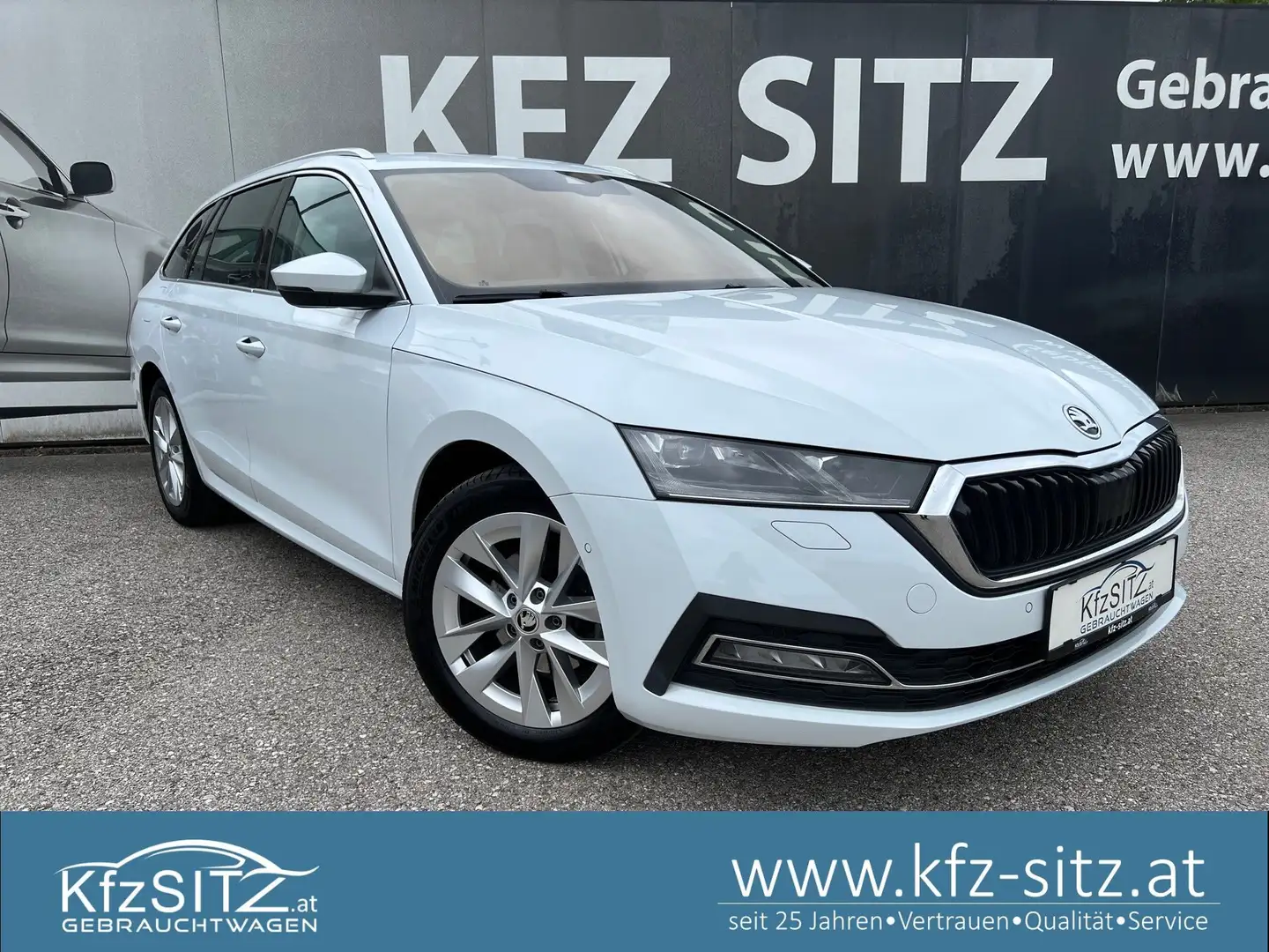 Skoda Octavia Combi 2,0 TDI Style DSG| HUD*MATRIX Weiß - 1