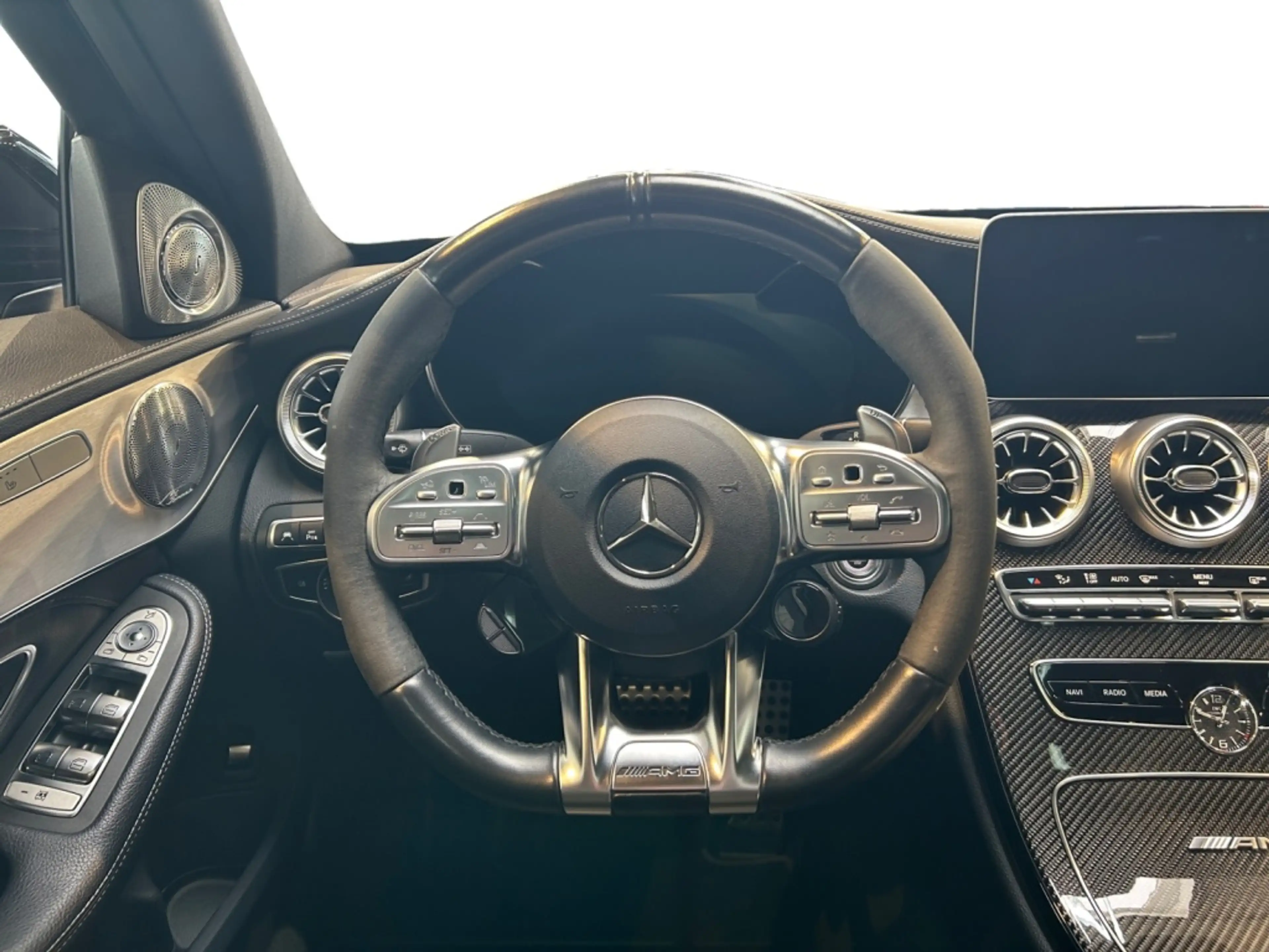 Mercedes-Benz C 63 AMG AMG +Comand+Burm+Carbon+Pano+Perf-AGA — photo 14