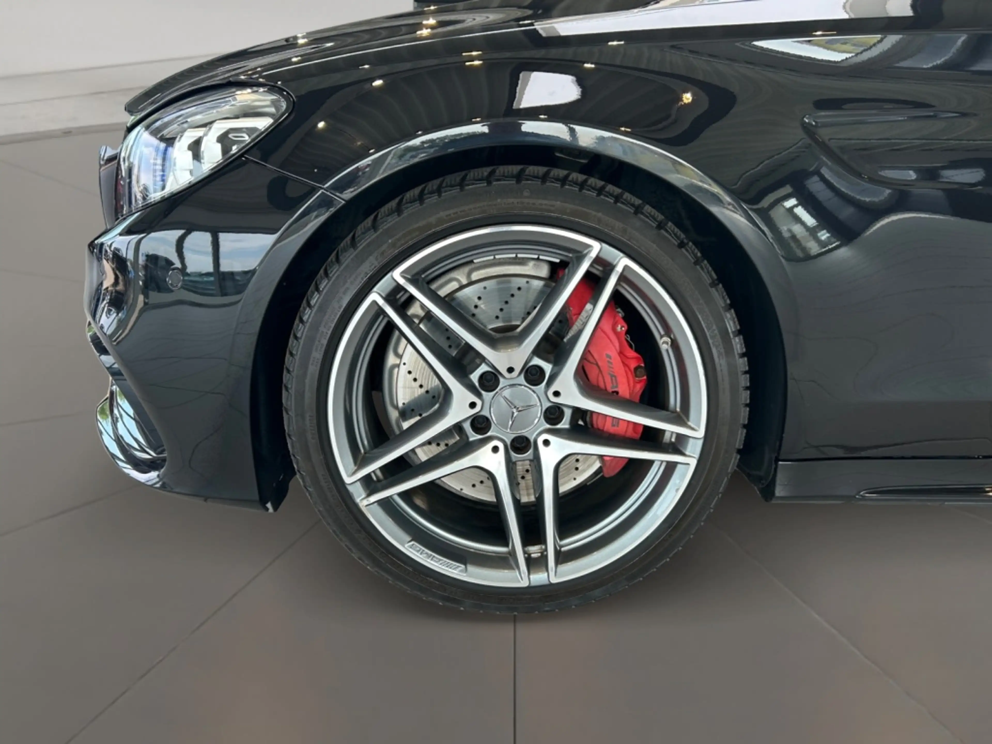 Mercedes-Benz C 63 AMG AMG +Comand+Burm+Carbon+Pano+Perf-AGA — photo 9
