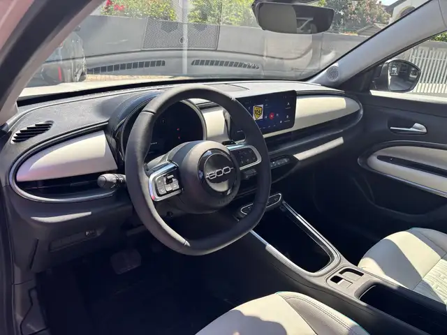 Fiat 600 view 11
