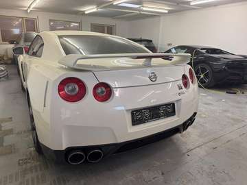 GT-R