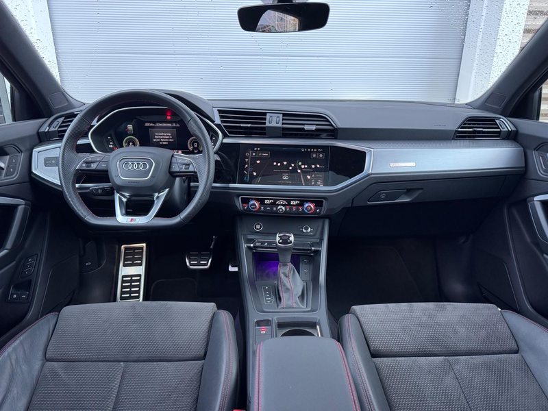 Audi Q3 Sportback 45 TFSI e S Edition Pano/360/Keyless/Son — photo 12