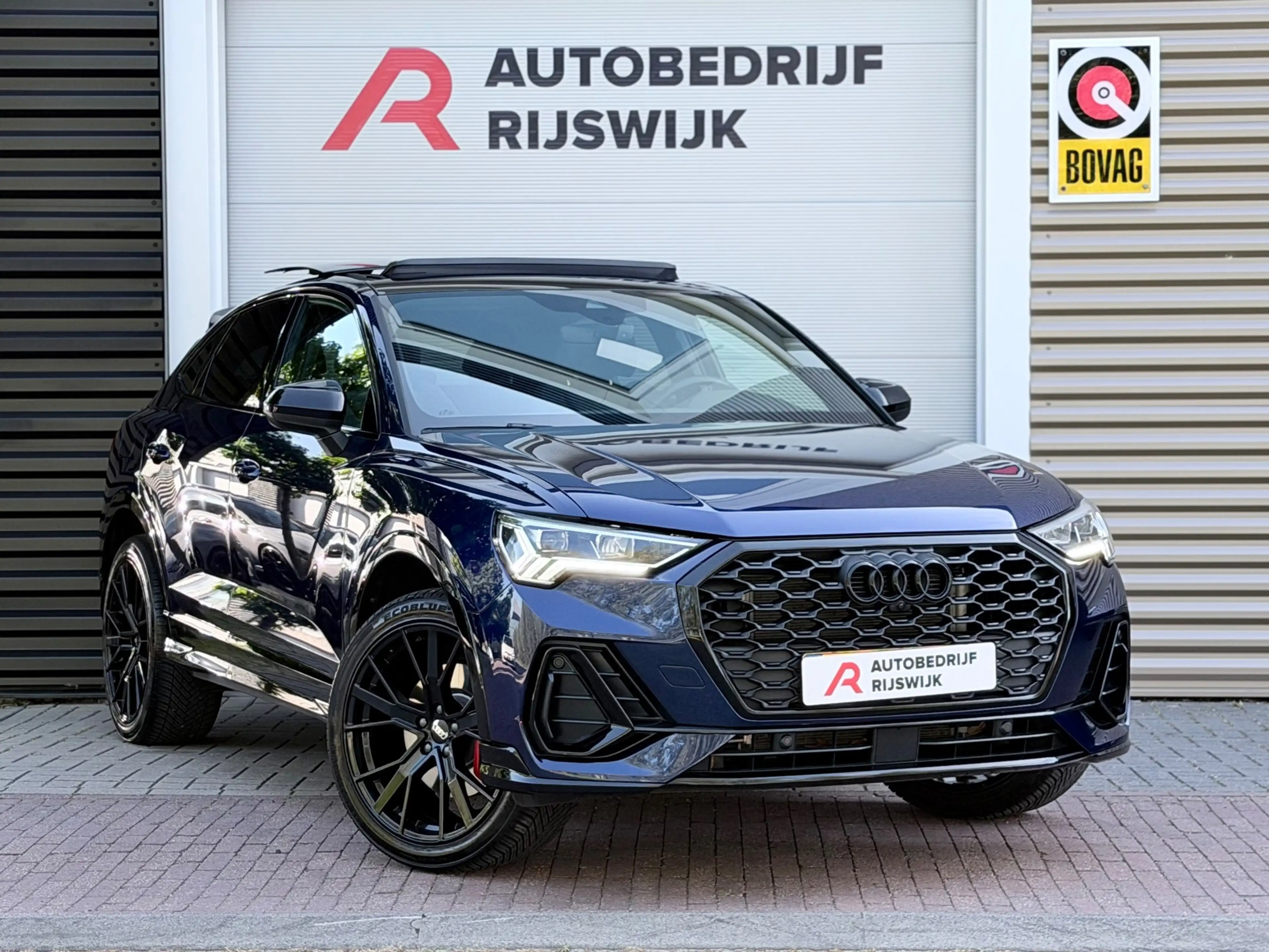 Audi Q3 Sportback 45 TFSI e S Edition Pano/360/Keyless/Son — photo 6