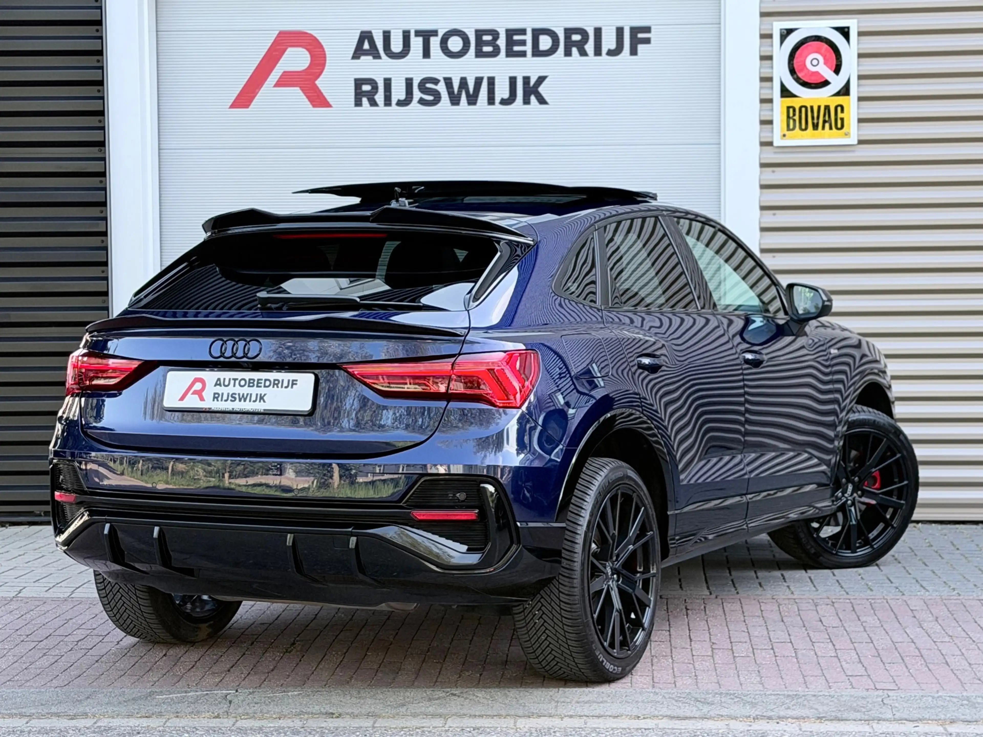 Audi Q3 Sportback 45 TFSI e S Edition Pano/360/Keyless/Son — photo 4