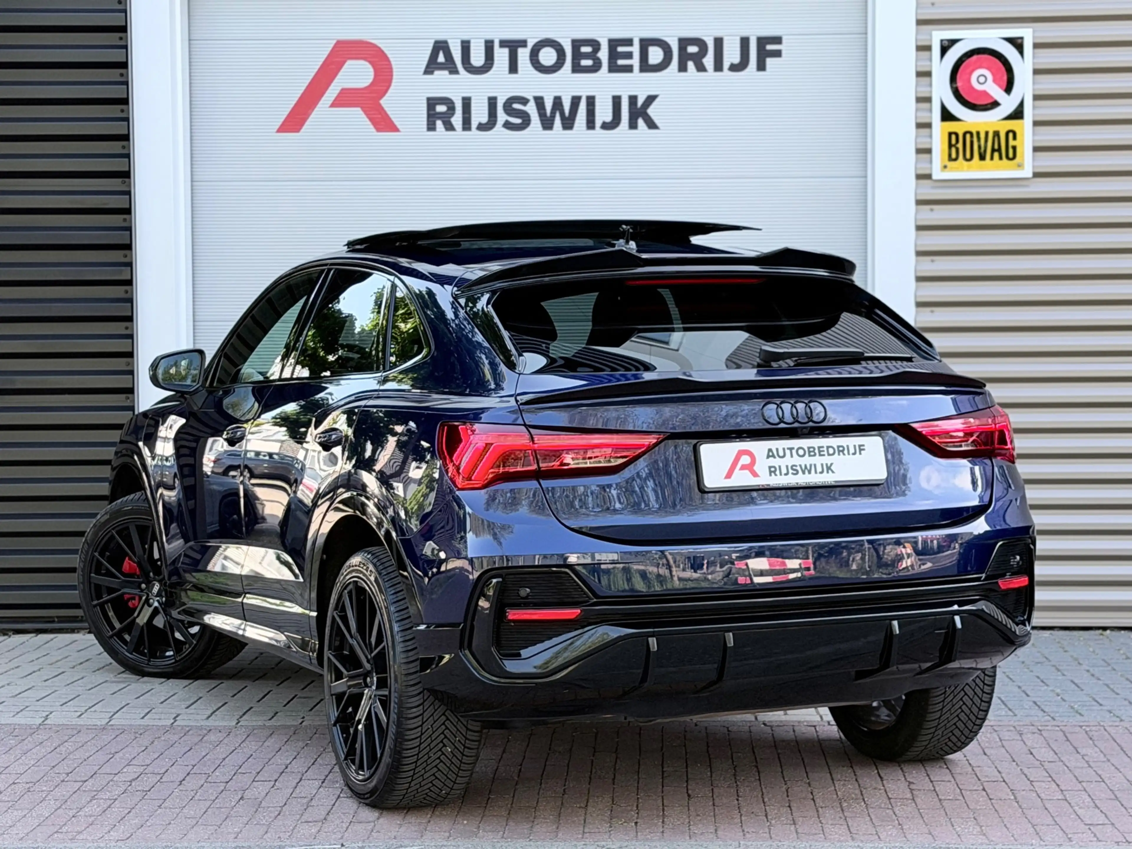 Audi Q3 Sportback 45 TFSI e S Edition Pano/360/Keyless/Son — photo 3