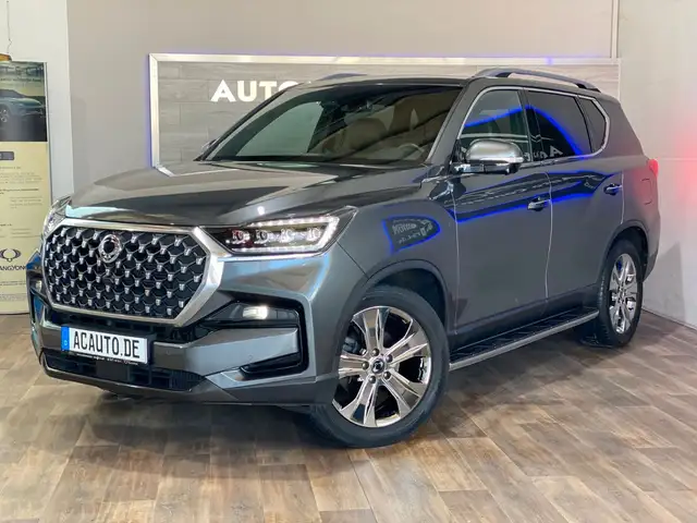 SsangYong Rexton Sapphire 4WD +7Sitzer+AHK+360°+Sidestep