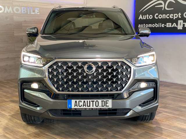 SsangYong Rexton Sapphire 4WD +7Sitzer+AHK+360°+Sidestep