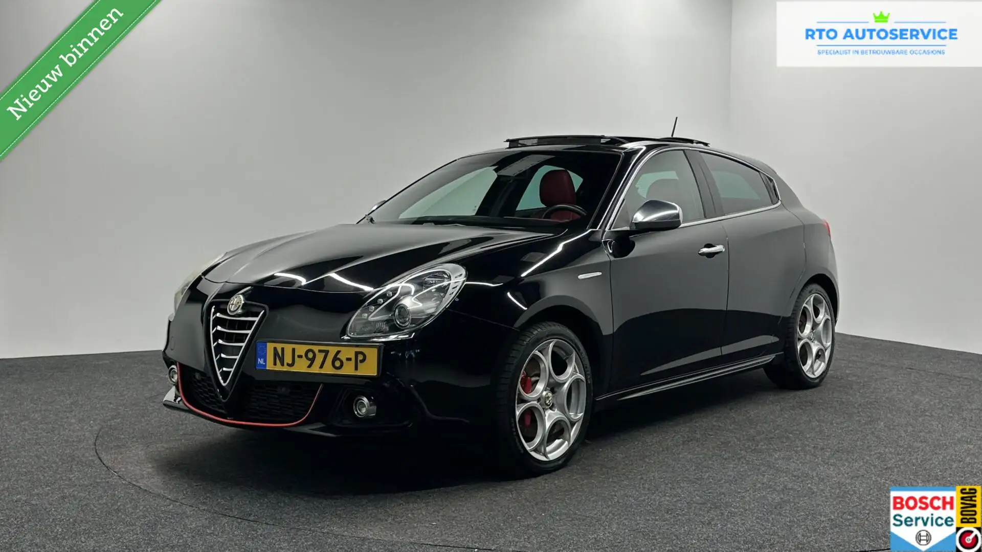 Alfa Romeo Giulietta 1.4 T Distinctive PANO LEER ECC LM TREKHAAK CRUISE Schwarz - 1