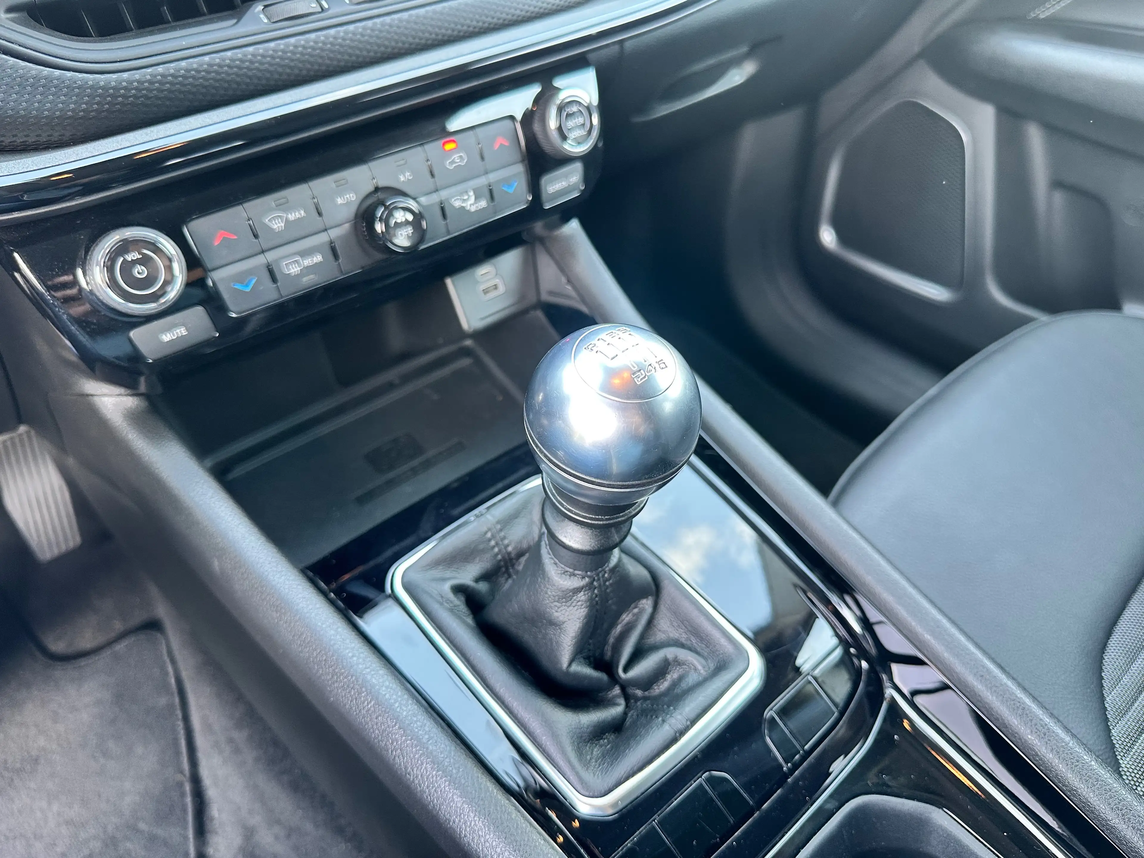 Jeep Compass Compass 1.3 Turbo 4x2 Night Eagle — photo 13