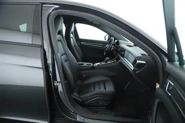 Porsche Panamera 4 E-Hybrid Sport Turismo PLATINUM SPORTDESIGN Ansicht 12