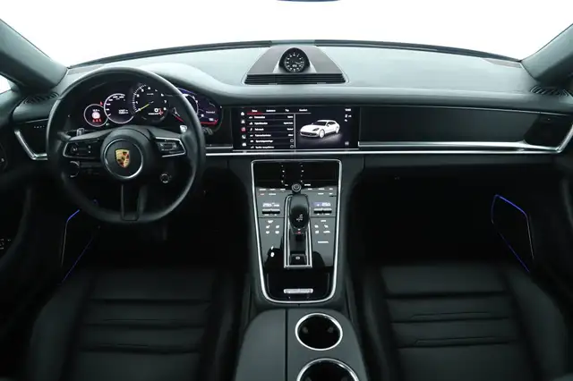 Porsche Panamera 4 E-Hybrid Sport Turismo PLATINUM SPORTDESIGN Ansicht 11