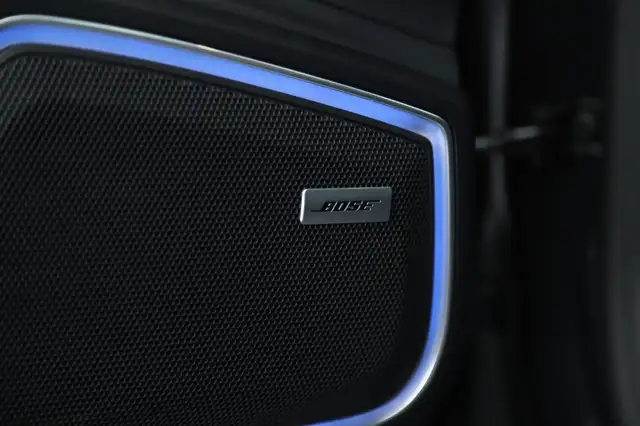 Porsche Panamera 4 E-Hybrid Sport Turismo PLATINUM SPORTDESIGN Ansicht 24