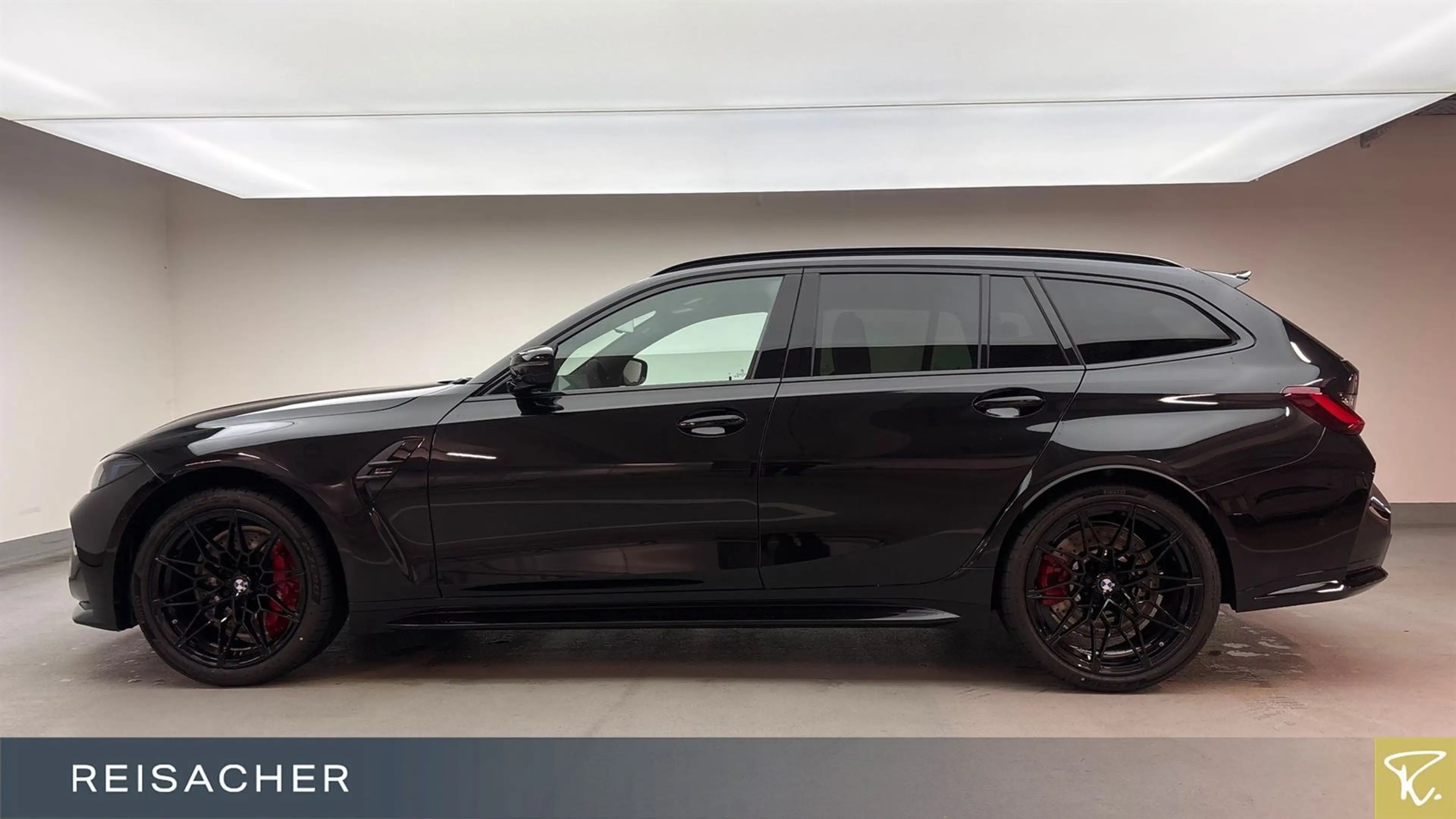 BMW M3 Competition mit M xDrive Touring DAB Radio — photo 9