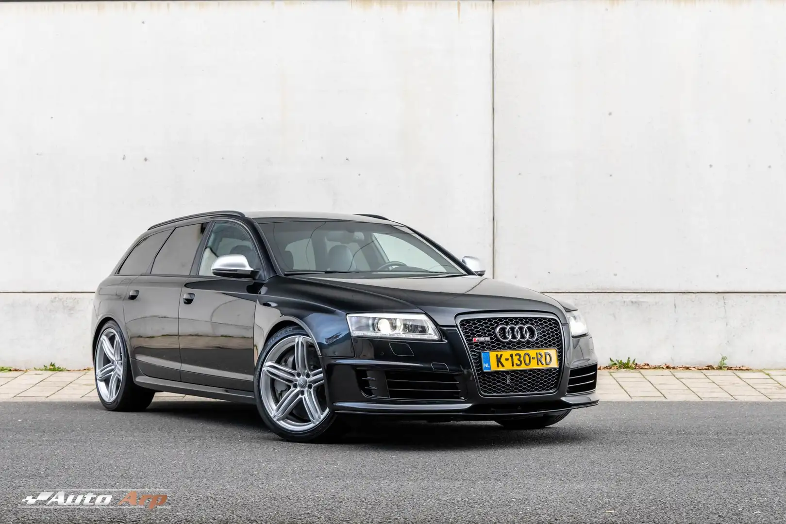 Audi RS6 A6 Avant 5.0 TFSI Schwarz - 1