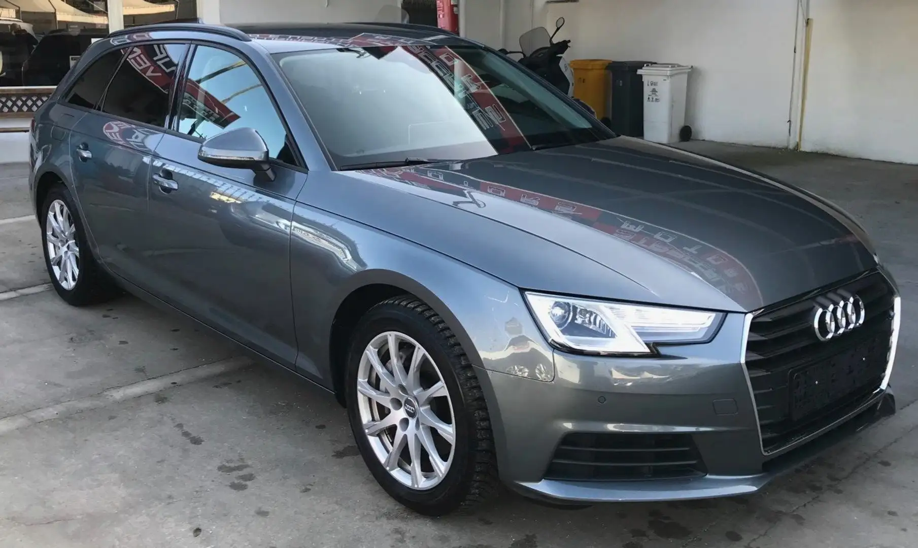 Audi A4 Grigio - 2