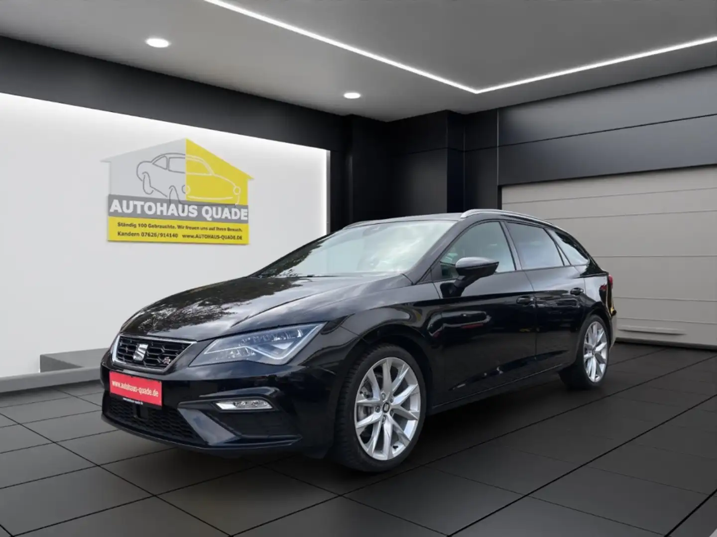 SEAT Leon ST FR 1.5 TSI EU6d-T Panorama Navi Soundsystem LED Schwarz - 1