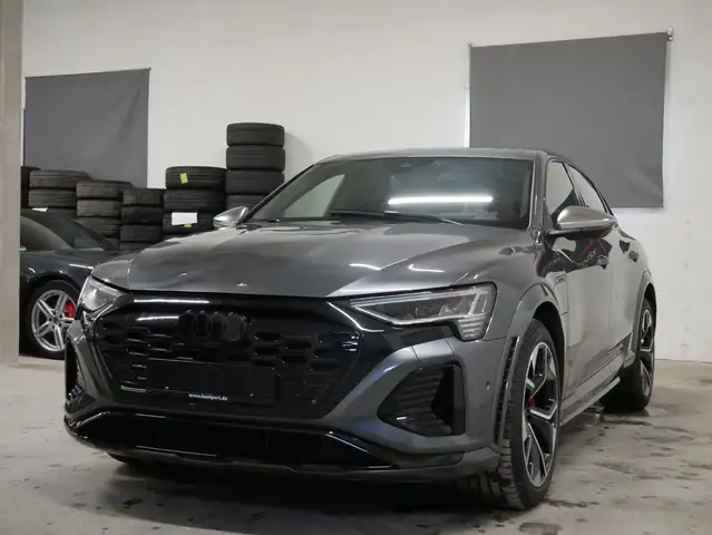 Audi SQ8 Sportback e-tron QUATTRO HUD 360°K AHK LEDER