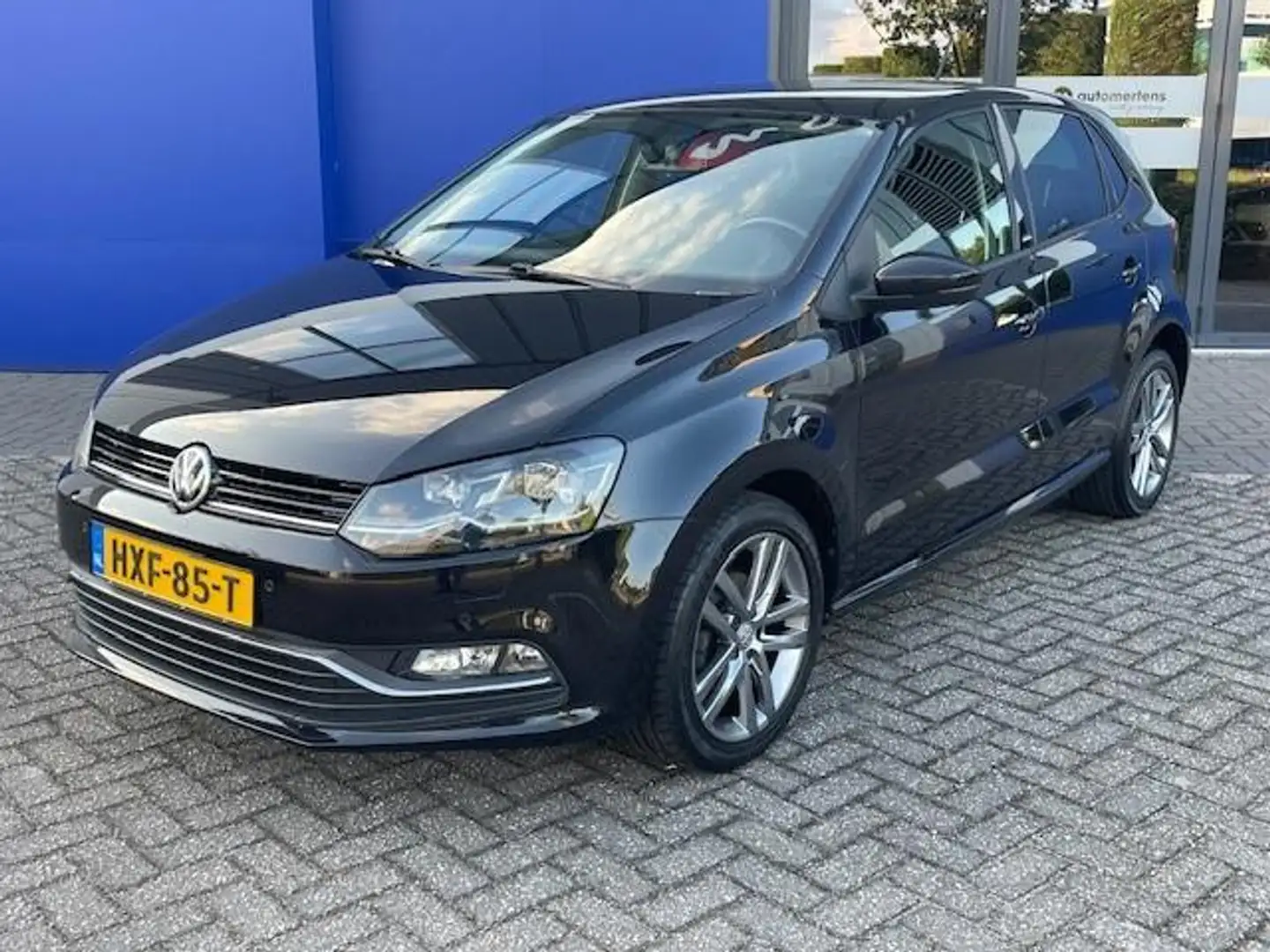 Volkswagen Polo 1.2 TSI 90pk ALLSTAR Zwart - 1